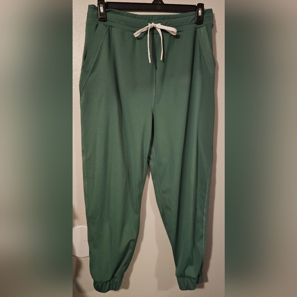 EUC Green WALKPOP Joggers Size XL Extra Large